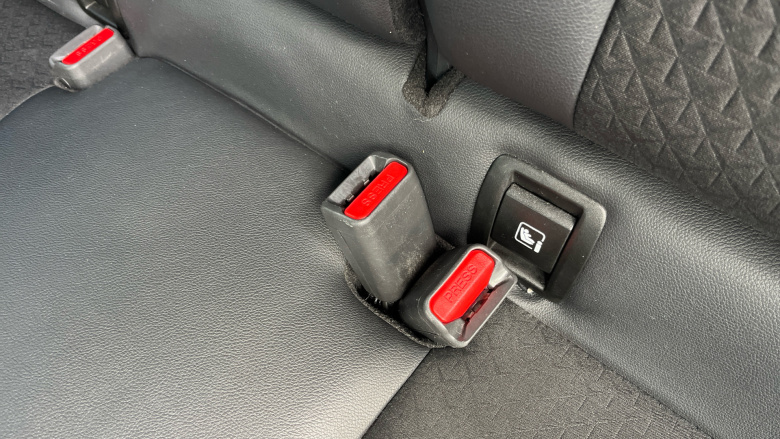 Nissan Juke 1.0 DiG-T 114 N-Connecta 5dr DCT Petrol Hatchback